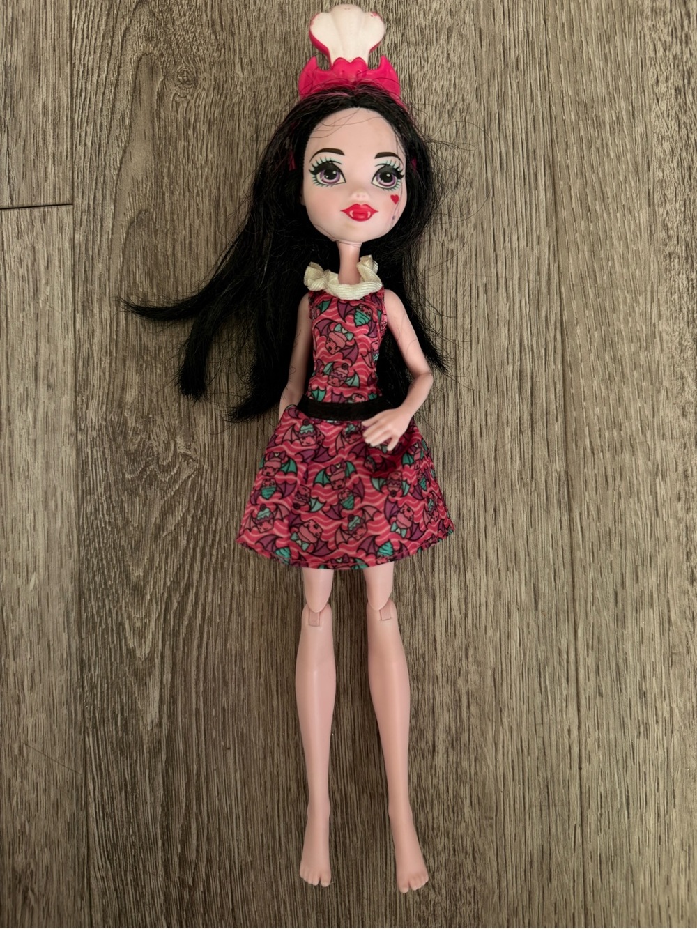 Monster High Draculaura Doll & Family Vampire Kitchen stove with accessories